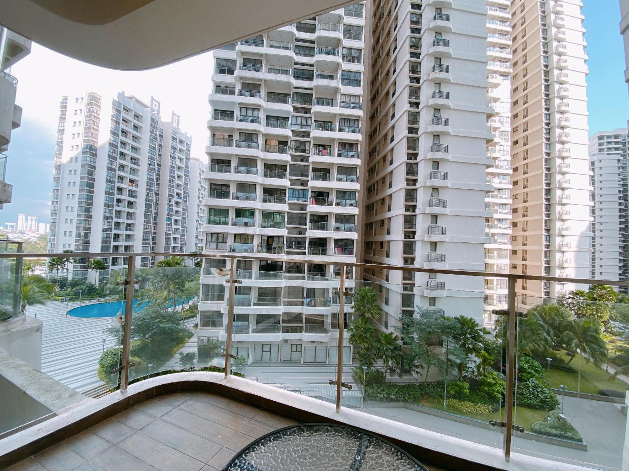 Seafront Country Garden Danga Bay By Lions Bay Apartment Johor Bahru Room photo