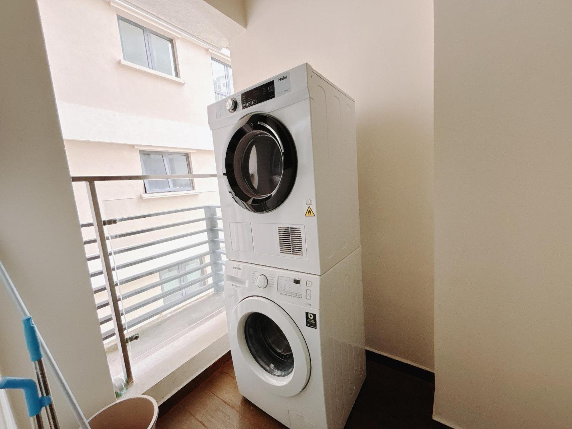 Seafront Country Garden Danga Bay By Lions Bay Apartment Johor Bahru Room photo